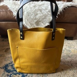 NEW 🦄 Portland Leather Pomello Medium Classic Tote 🦄